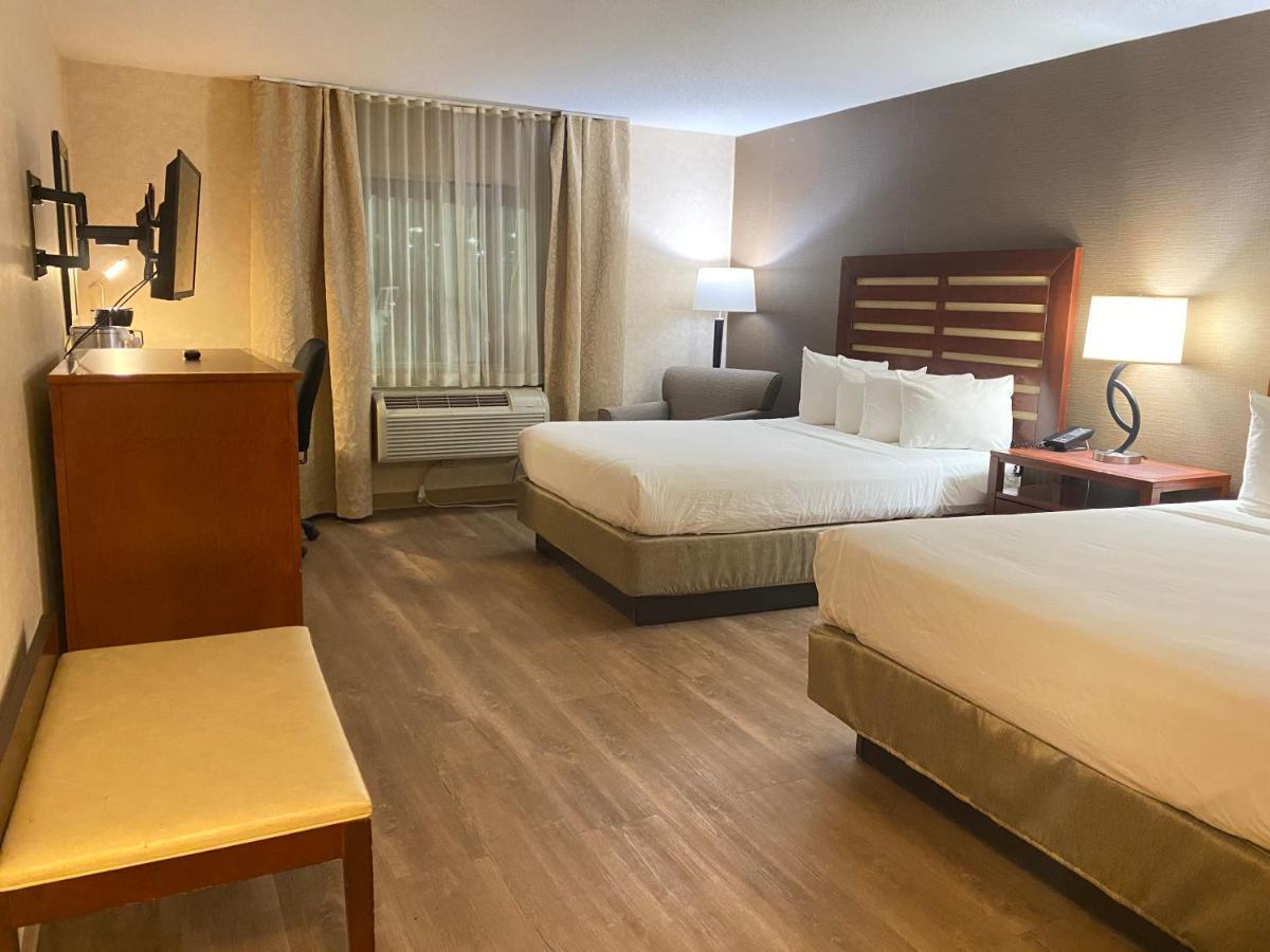 Hotel Wyndham Garden Grand Rapids Airport Zewnętrze zdjęcie