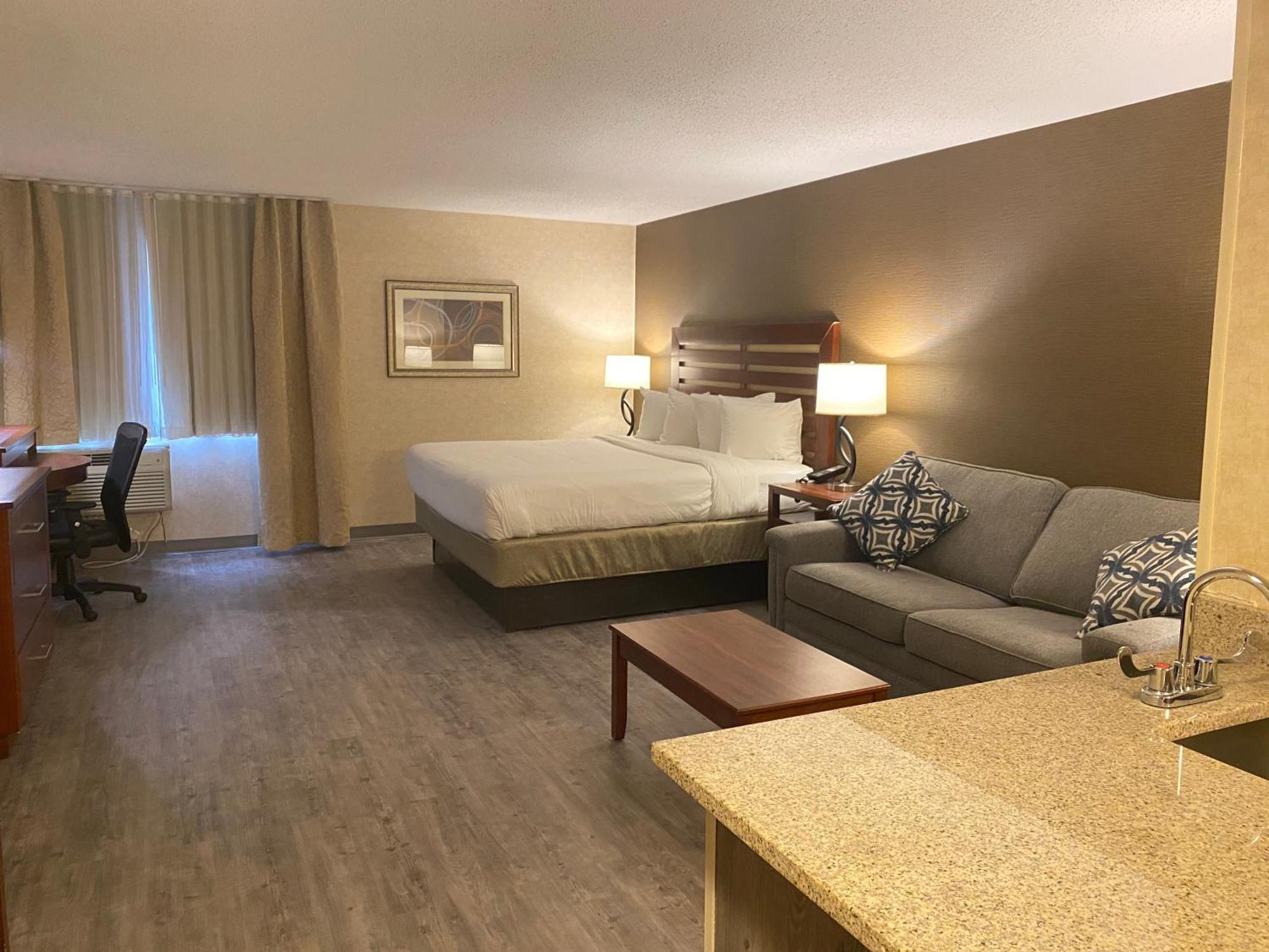 Hotel Wyndham Garden Grand Rapids Airport Zewnętrze zdjęcie
