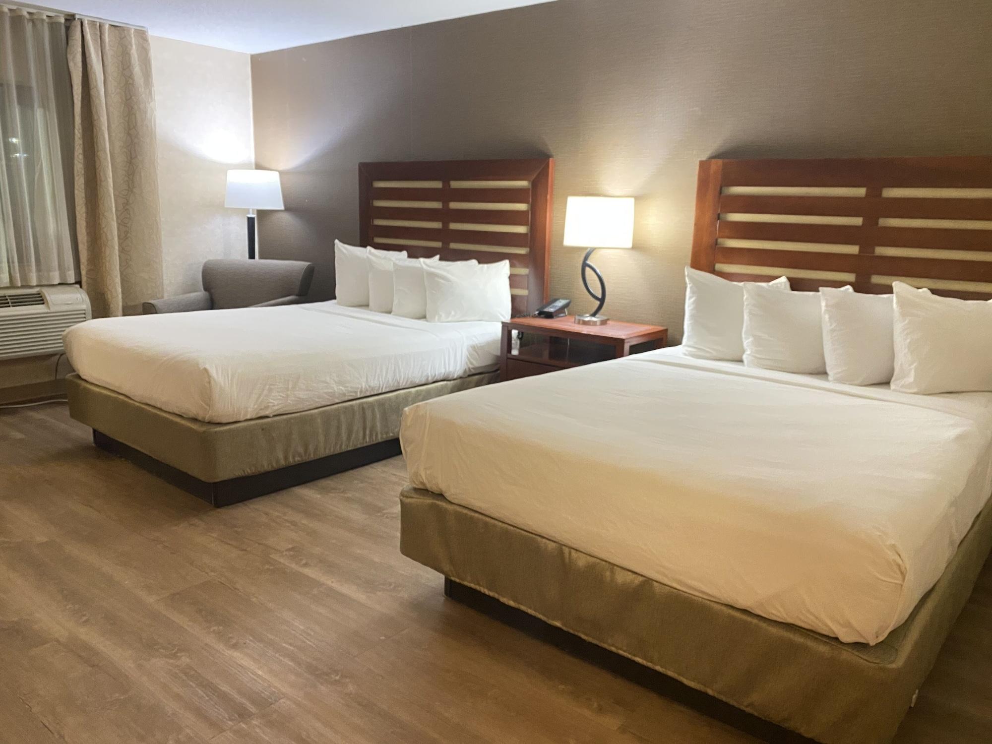 Hotel Wyndham Garden Grand Rapids Airport Zewnętrze zdjęcie