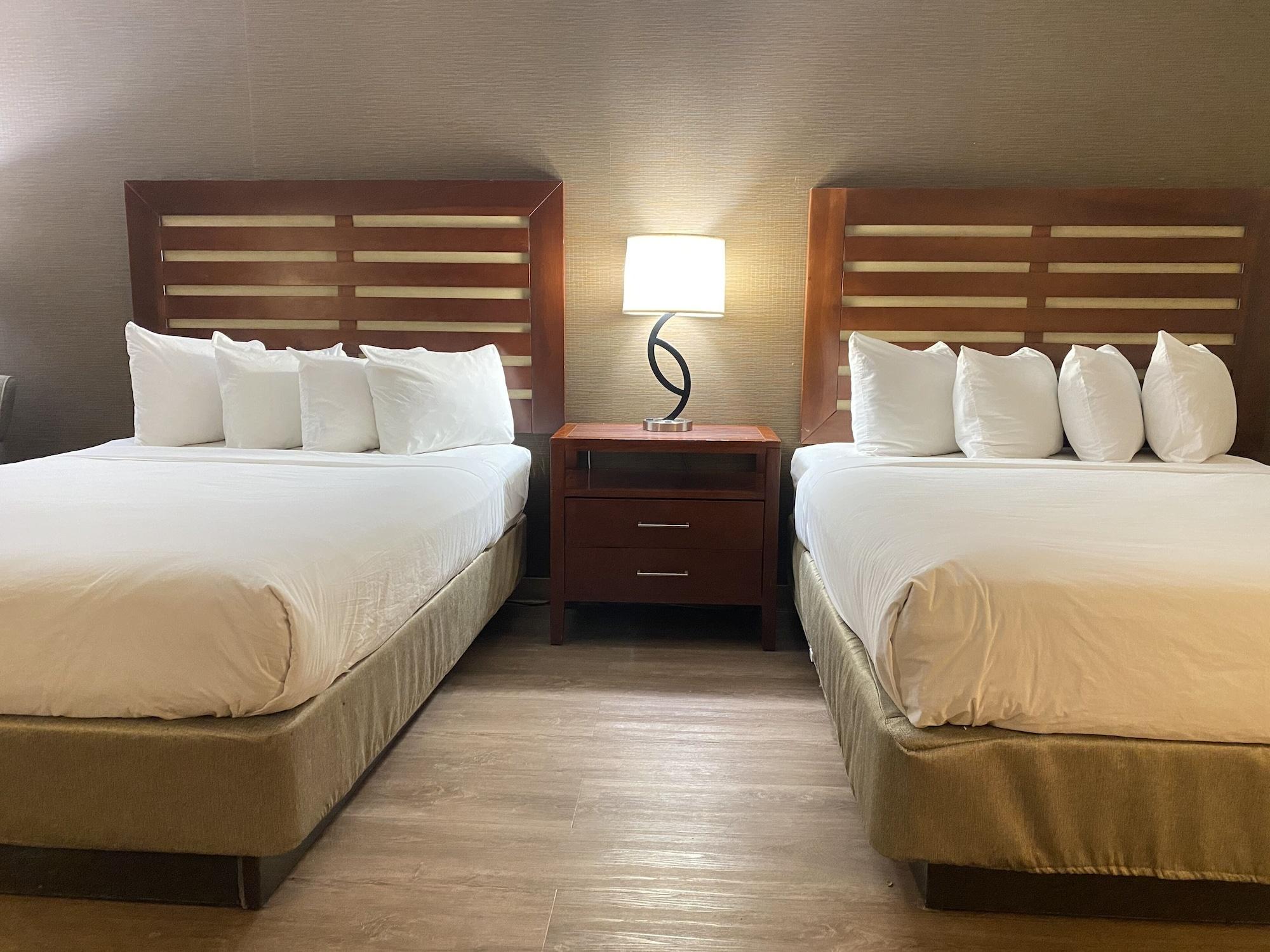Hotel Wyndham Garden Grand Rapids Airport Zewnętrze zdjęcie