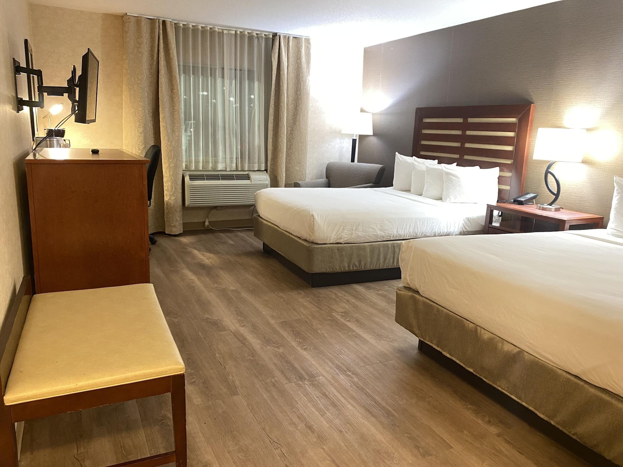 Hotel Wyndham Garden Grand Rapids Airport Zewnętrze zdjęcie