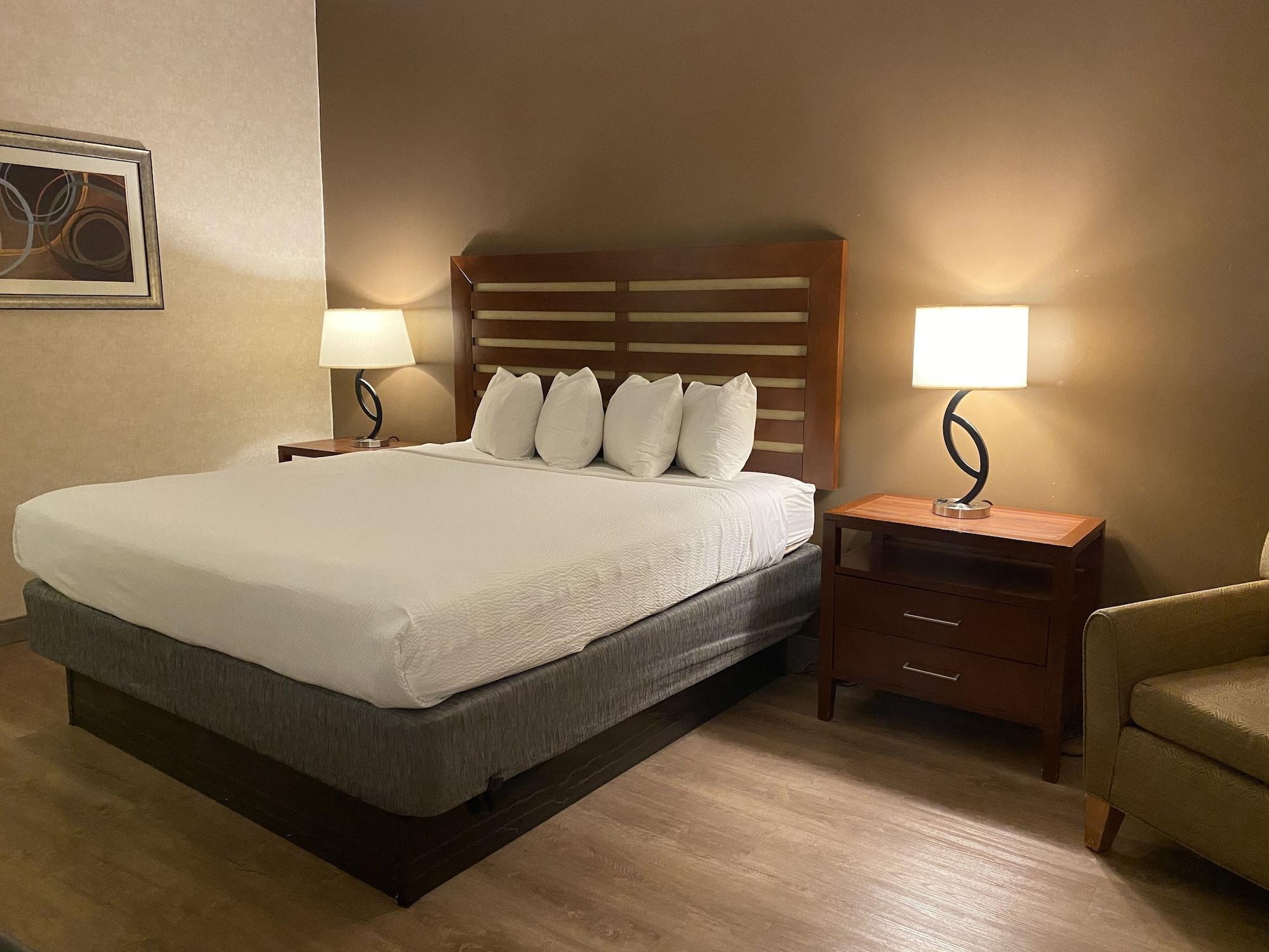 Hotel Wyndham Garden Grand Rapids Airport Zewnętrze zdjęcie
