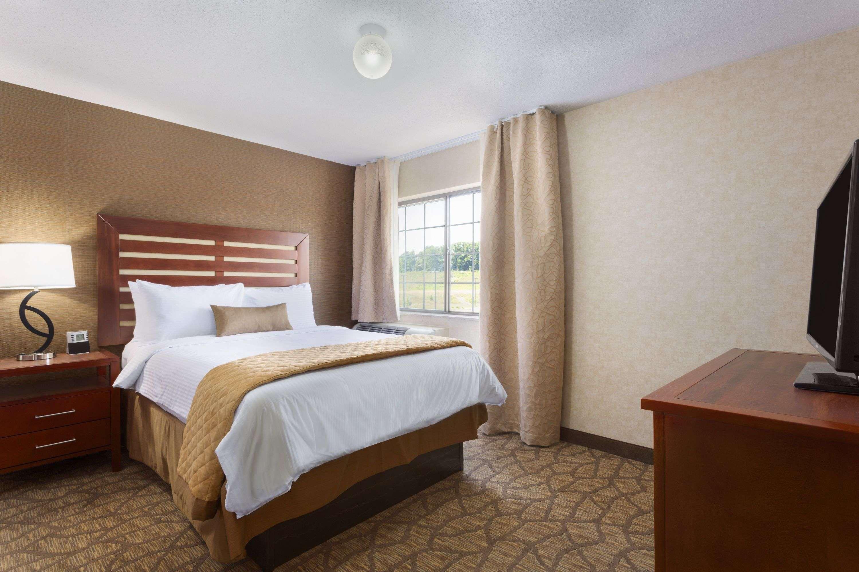 Hotel Wyndham Garden Grand Rapids Airport Zewnętrze zdjęcie