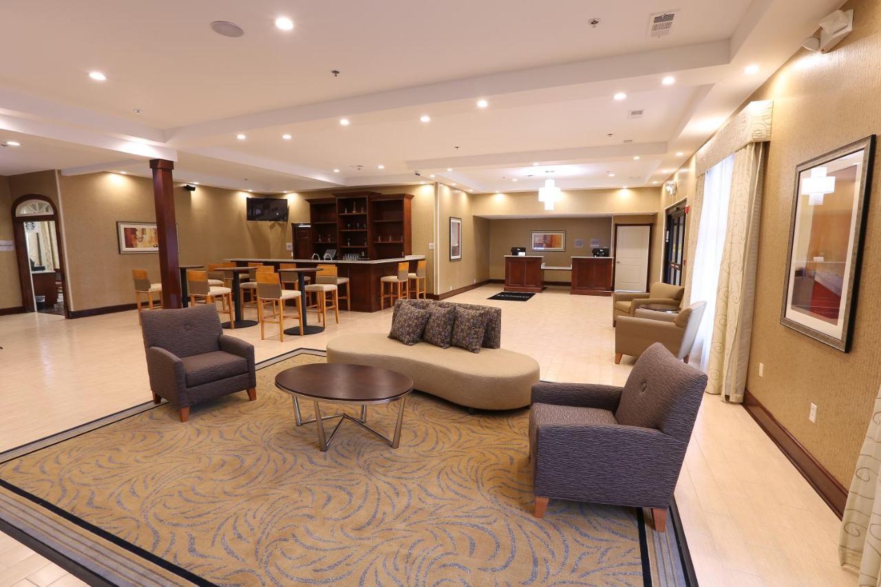 Hotel Wyndham Garden Grand Rapids Airport Zewnętrze zdjęcie
